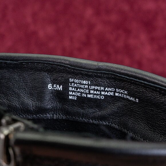 Sofft Woman Black Leather Comfortable Western Riding Zip Knee Boots size 6.5 - Picture 8 of 9